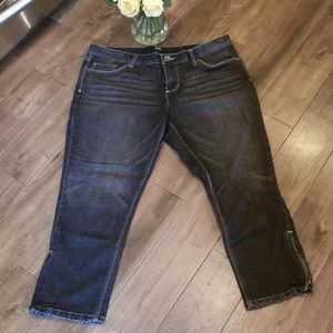 🍂Capri Jeans, charcoal color